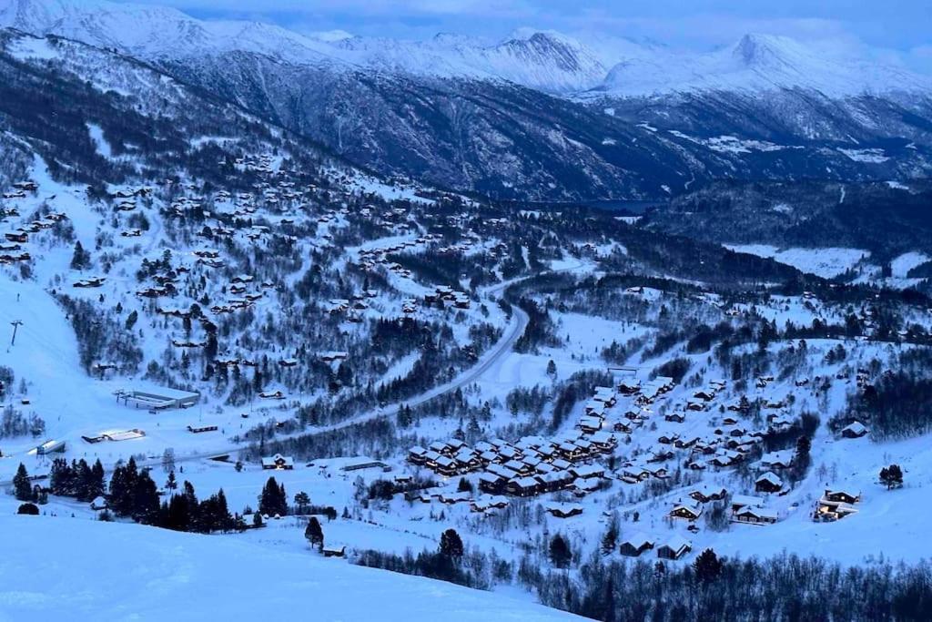 Roalden Mountain Lodge Странда Экстерьер фото