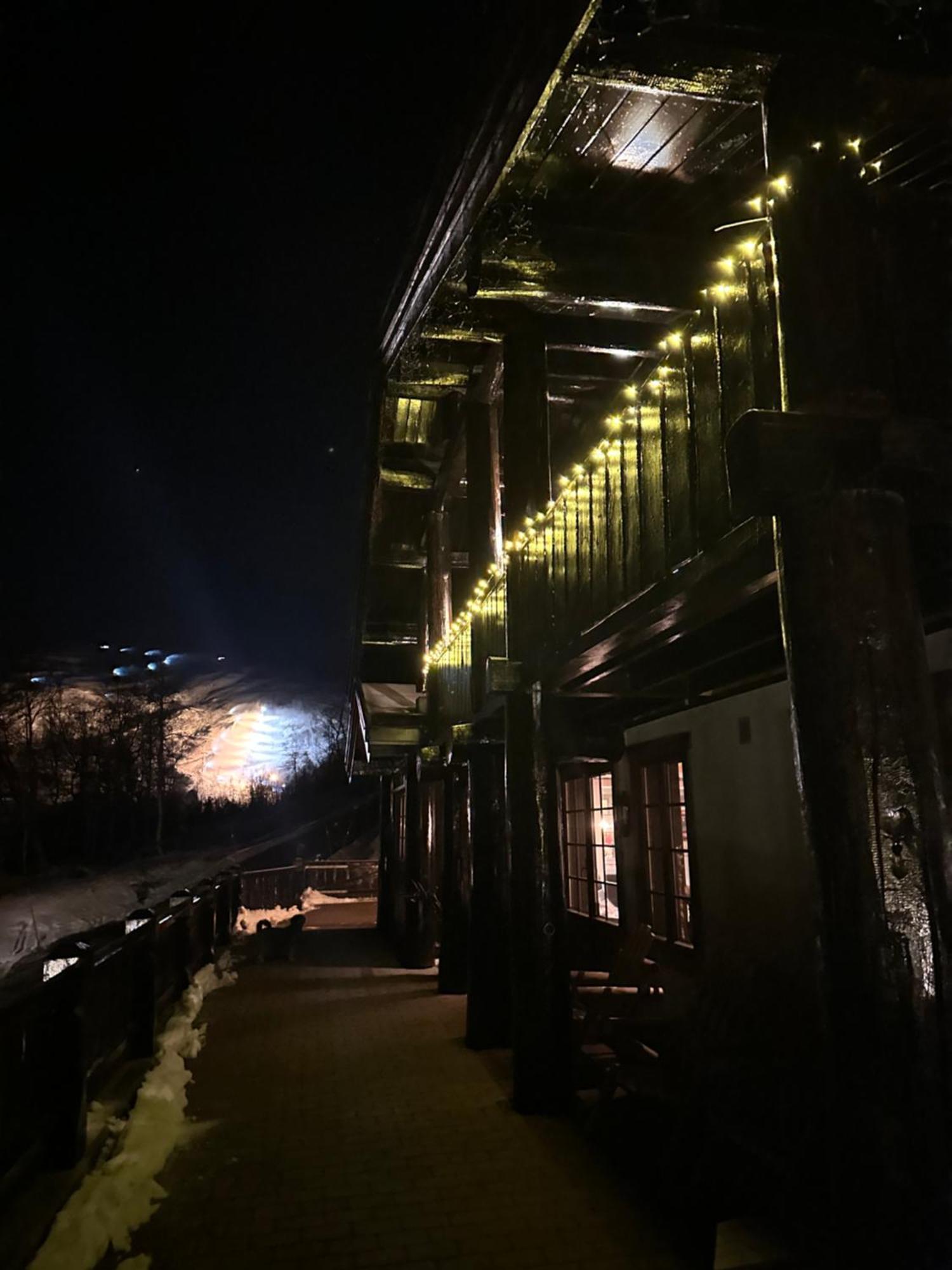 Roalden Mountain Lodge Странда Экстерьер фото